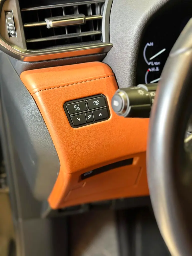 2023 Lexus LX 600 VIP - GCC Specs - Pristine Condition - Image 18