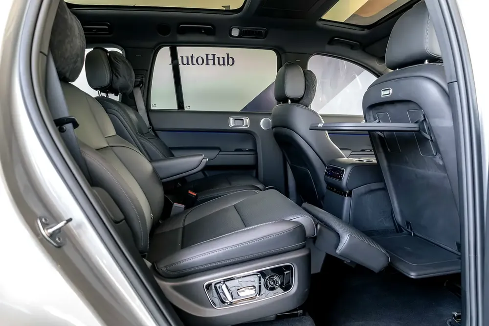 AED 3,465 Monthly | 2025 Li Auto L9 Ultra 1.5L Plug-In Hybrid - Image 19
