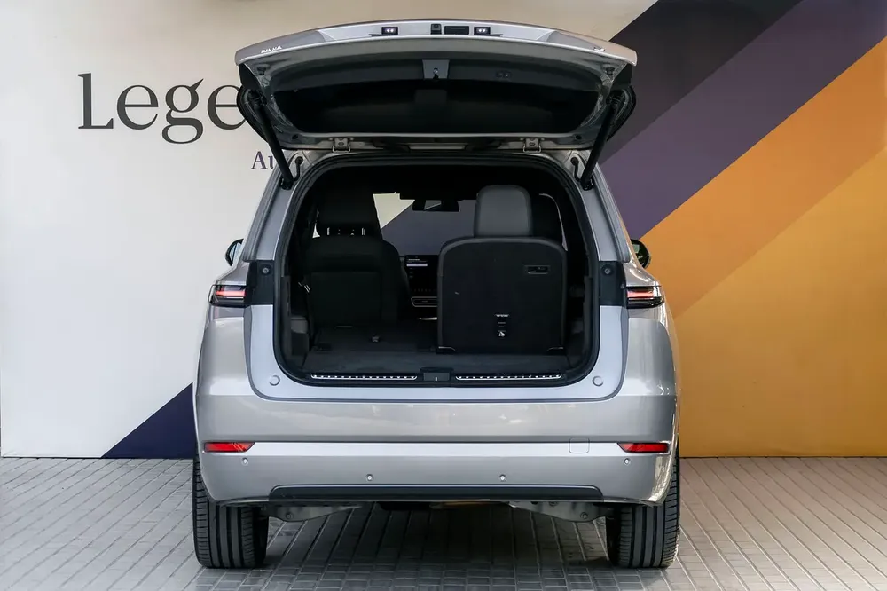 AED 3,465 Monthly | 2025 Li Auto L9 Ultra 1.5L Plug-In Hybrid - Image 6