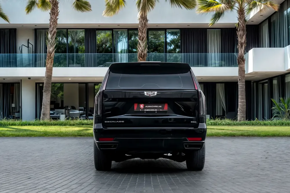 5,092 P.M |  Escalade Sport Platinum | 0% Downpayment | Escalade Full Option Service Contract! - Image 5