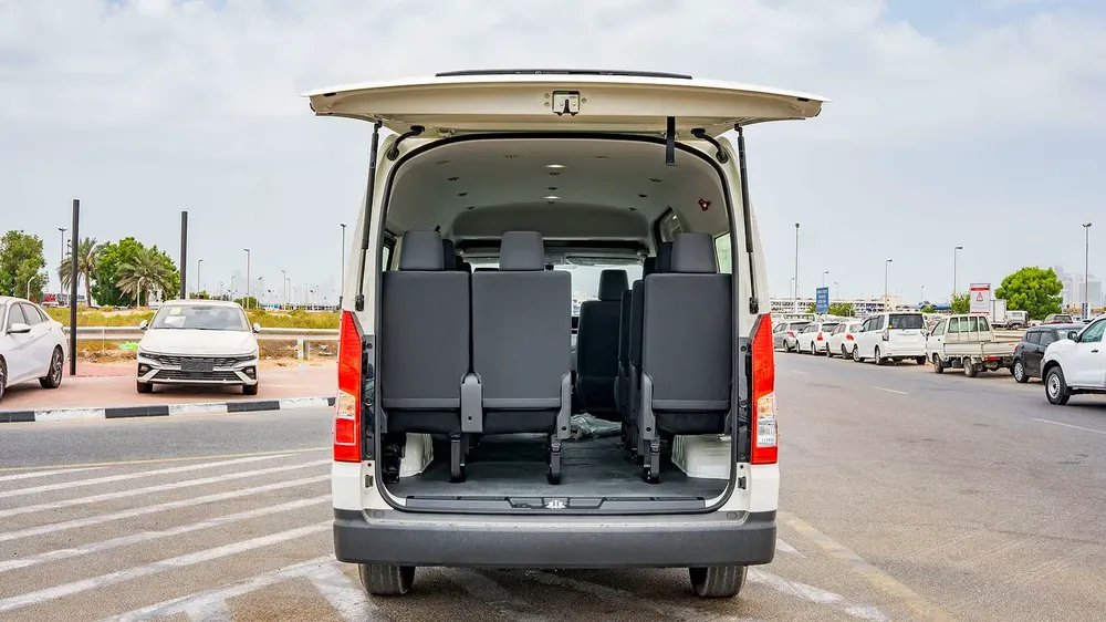 2026 Toyota Hiace High Roof 3.5L Petrol MT (13-Seats) - Image 6