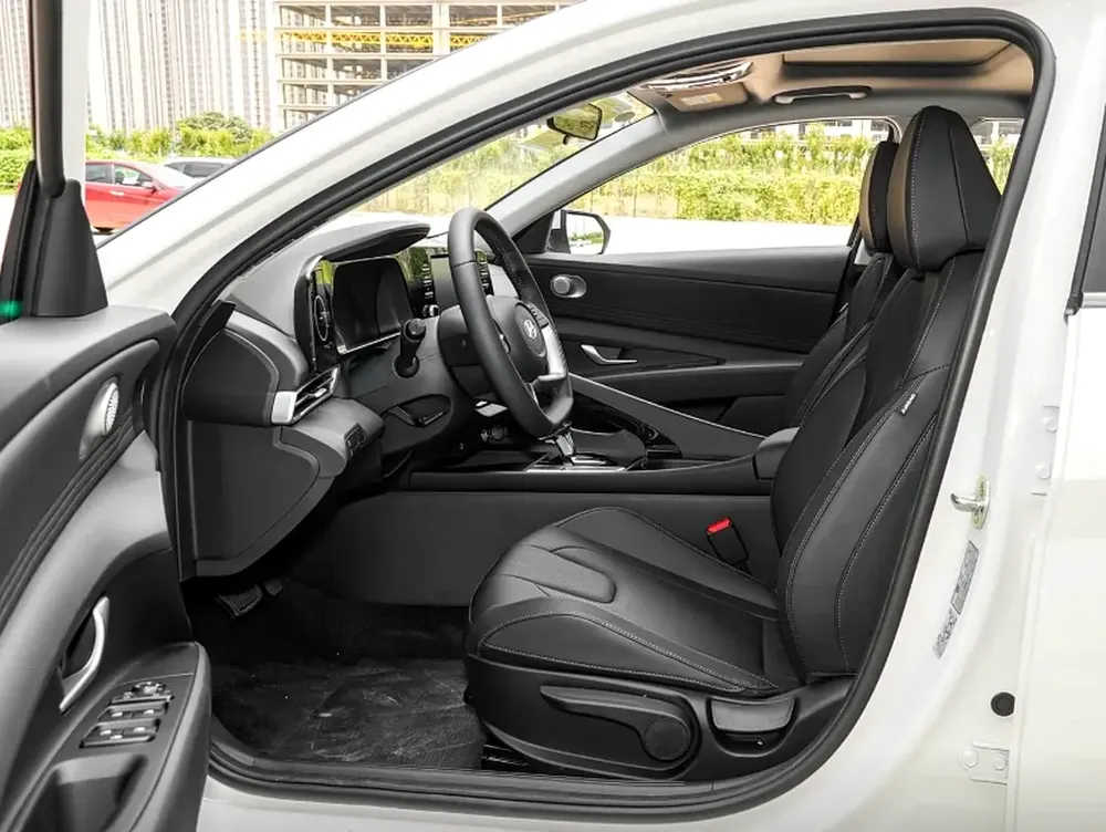 Hyundai Elantra GLX Elite - Image 12