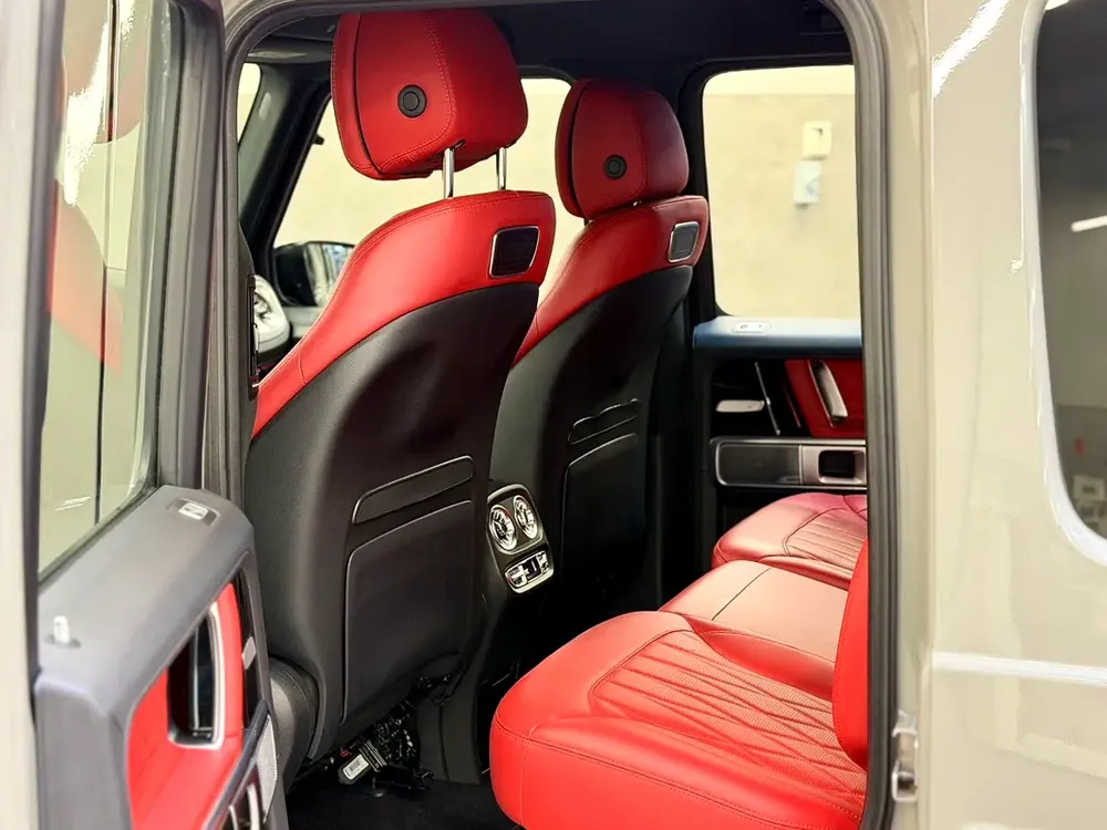 Mercedes-Benz G-Class G 63 AMG | GCC 2023 مرسيدس جي 63 موديل ٢٠٢٣ خليجية تحت الضمان - Image 9