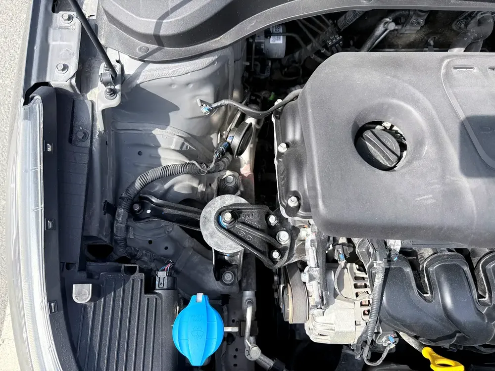 Hyundai accent 2023MY less excellent condition car - Image 18