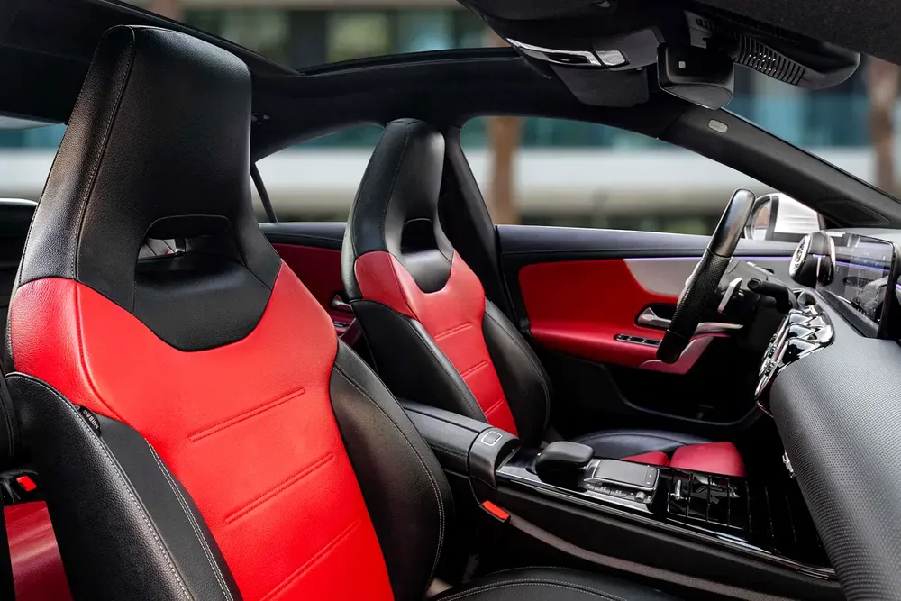 2023 Mercedes-Benz CLA 250 - GCC Specs - Like New! - Image 12