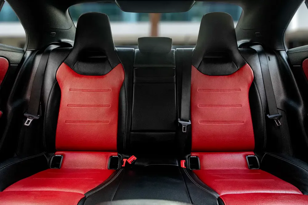 2023 Mercedes-Benz CLA 250 - GCC Specs - Like New! - Image 13