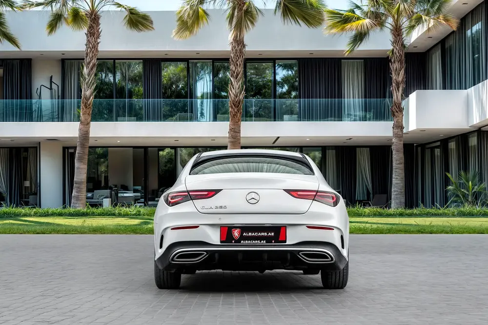 2023 Mercedes-Benz CLA 250 - GCC Specs - Like New! - Image 5