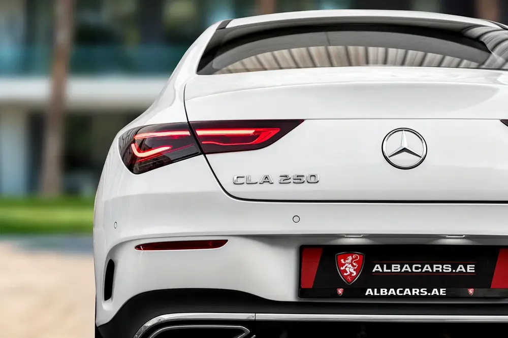 2023 Mercedes-Benz CLA 250 - GCC Specs - Like New! - Image 6