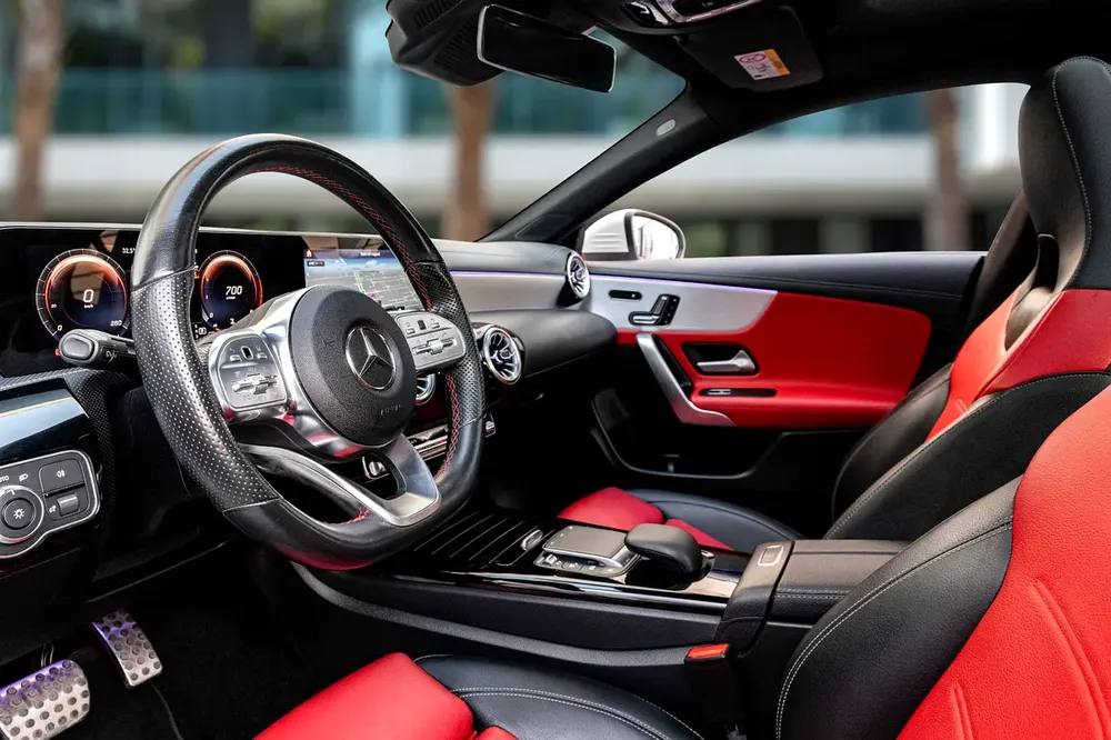 2023 Mercedes-Benz CLA 250 - GCC Specs - Like New! - Image 9