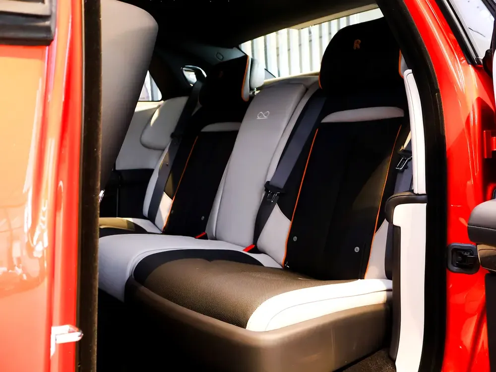 Rolls-Royce Ghost Black Badge / Model Year 2024 / 366 Kms - Image 7
