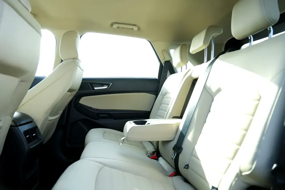 Ford Edge SE 2022 31,000 KM GCC DEALER WARRANTY & SERVICE CONTRACT - Image 12