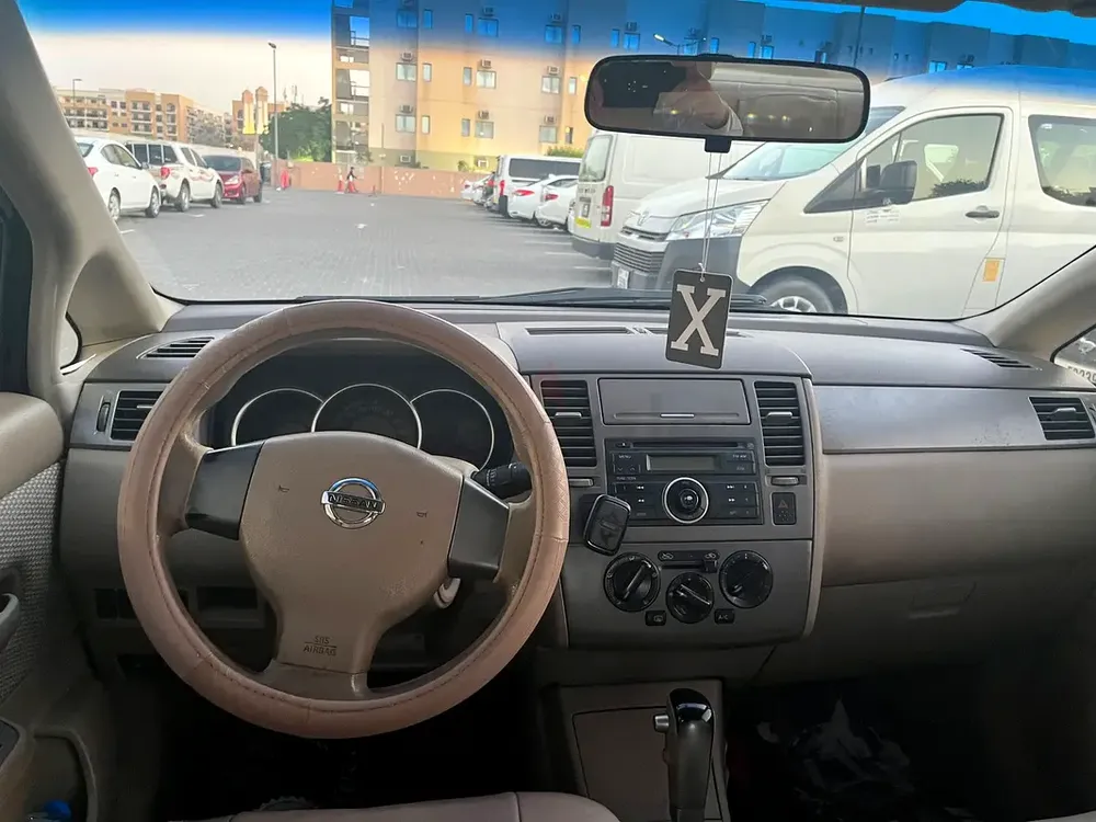 Good Condition Nissan Tiida 2008 SE | GCC Specs | Well Maintained - Image 9