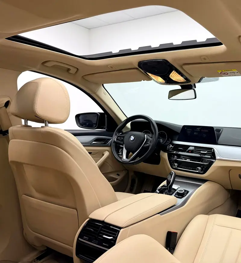 2020 BMW 520i, Warranty, Service History, Fully Loaded, Excellent Condition, GCC - Image 12