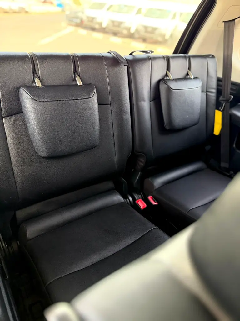 2022 Toyota 4Runner SR5 Premium Full Option+ 4.0L V6 - AWD 4x4 With Radar  & Push Start - Sunroo - Image 18