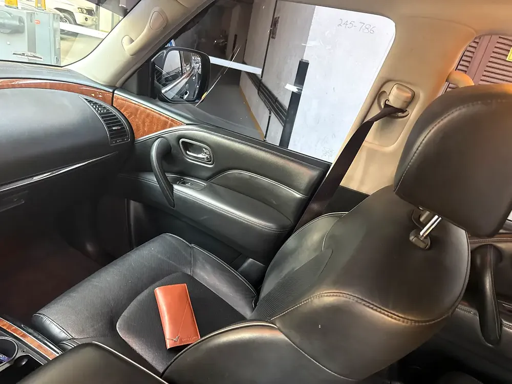 2018 Infiniti QX80 Limited Edition | GCC Specs | Top Trim - Image 10