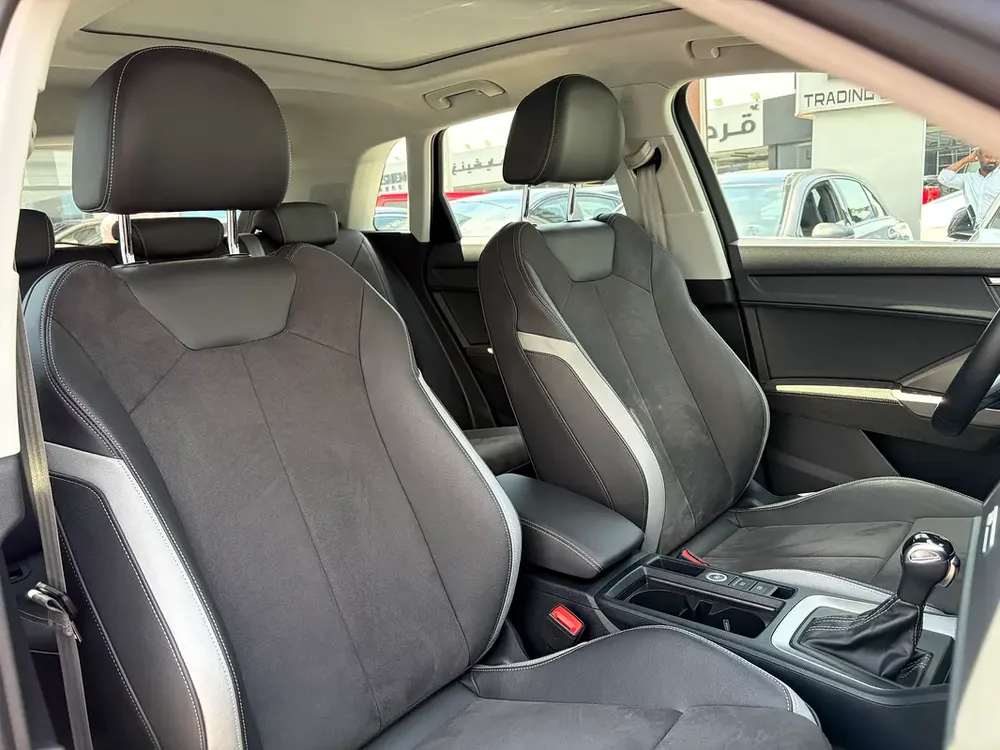 Audi Q3 35 TFSI Quattro 2022 -panoramic roof S-line - Image 13