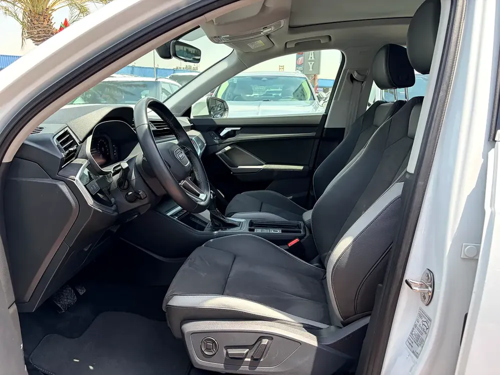 Audi Q3 35 TFSI Quattro 2022 -panoramic roof S-line - Image 8