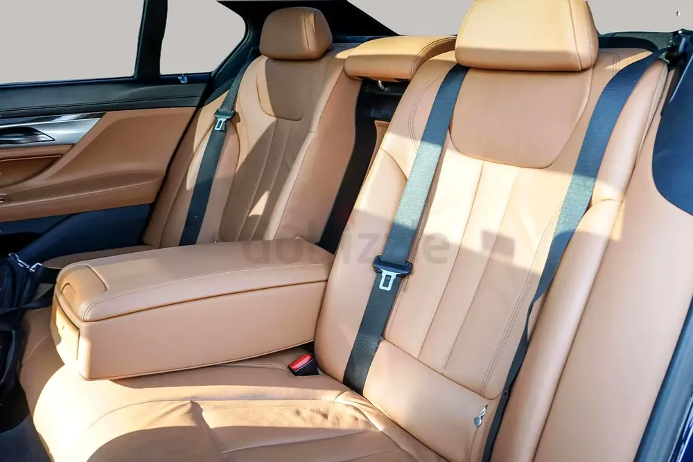AED 1824/month | 2020 BMW 7-Series  | GCC Specs | Ref#399028 - Image 12
