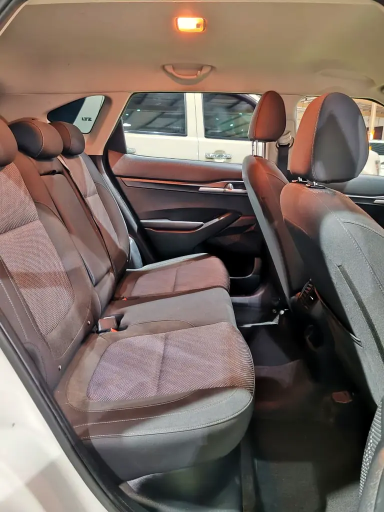 GCC Specs Kia Seltos EX 2021 - Excellent Condition - Image 19