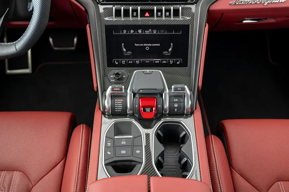 Lamborghini Urus S | Carbon Interior | Low Mileage 2024 (Warranty Available) - Image 15