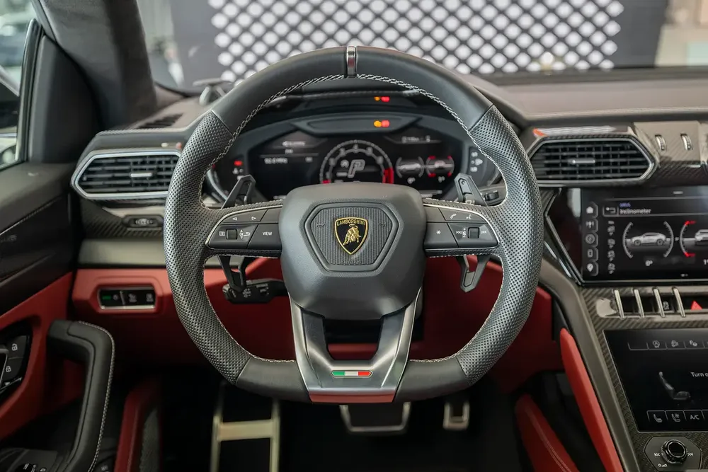 Lamborghini Urus S | Carbon Interior | Low Mileage 2024 (Warranty Available) - Image 17