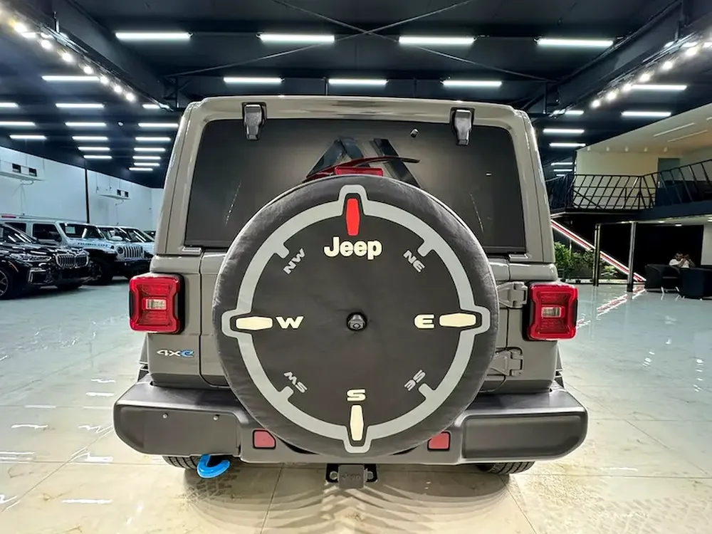 2022 - Jeep Wrangler Sahara UNLIMITED 4XE edition - V4 - Image 5