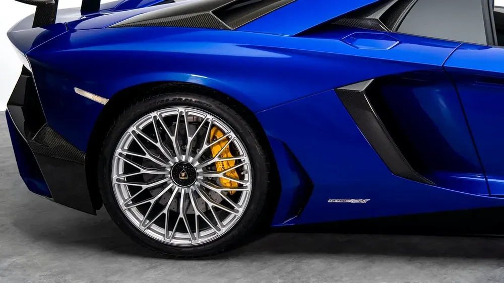 Lamborghini Aventador LP 750-4 SV Roadster - 1 of 500 - 2017 - Euro Specs - Image 17