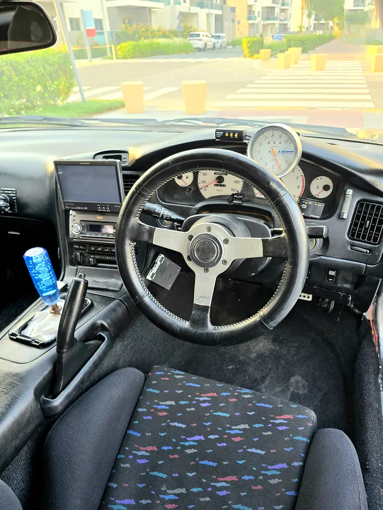 Toyota MR2 G Limited 1995 - Japanese Specs ( 5 Speed Manual Gear ) - Image 11