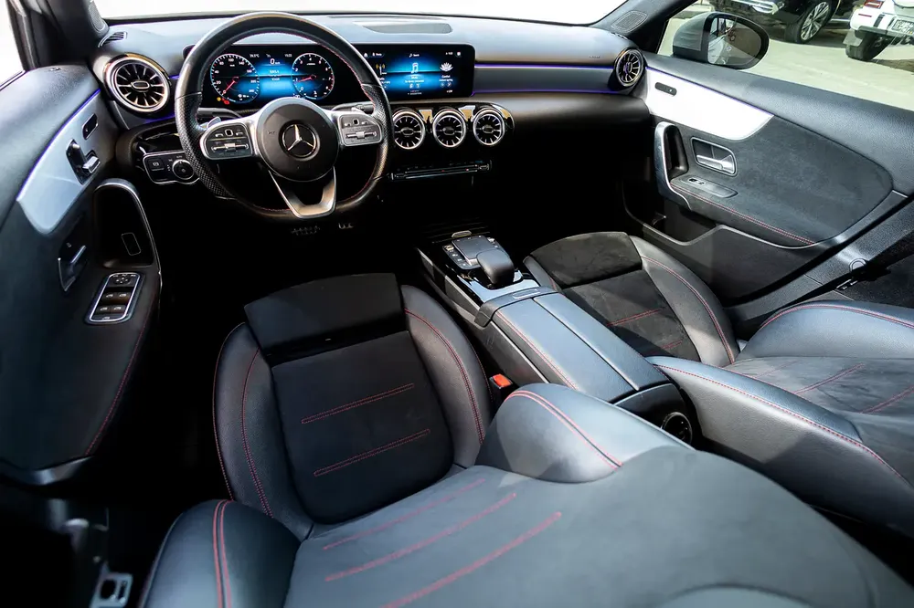 Mercedes-Benz A200 AMG Line Premium 2021 GCC | Warranty | Flexible D.P. - Image 12