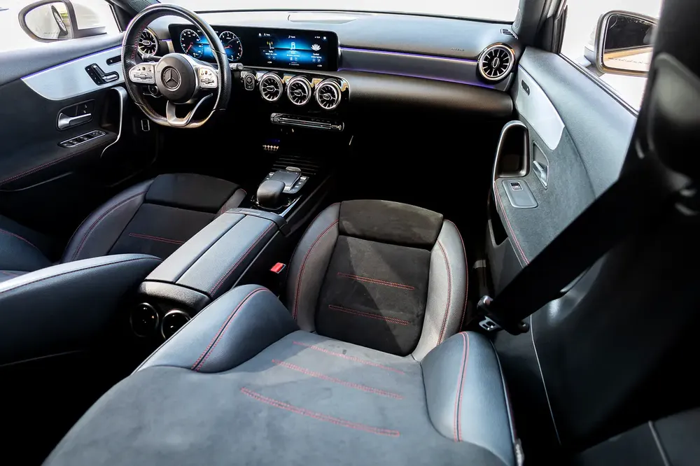Mercedes-Benz A200 AMG Line Premium 2021 GCC | Warranty | Flexible D.P. - Image 18