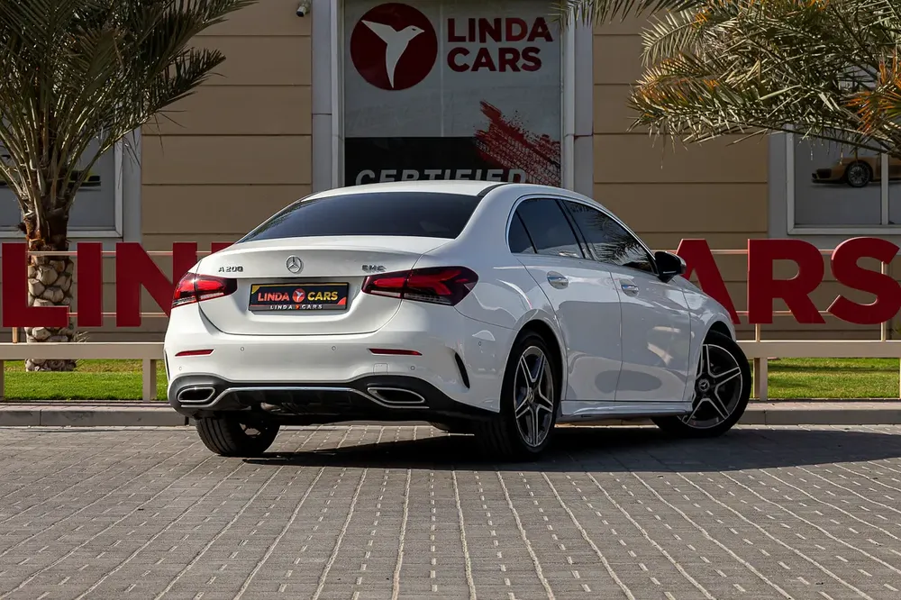Mercedes-Benz A200 AMG Line Premium 2021 GCC | Warranty | Flexible D.P. - Image 6