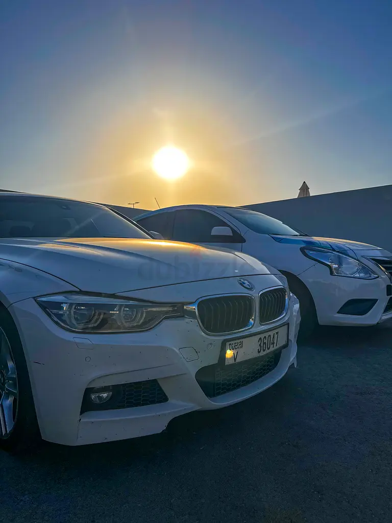BMW 3 Series 318i 2018 – White, GCC Specifications - Image 4