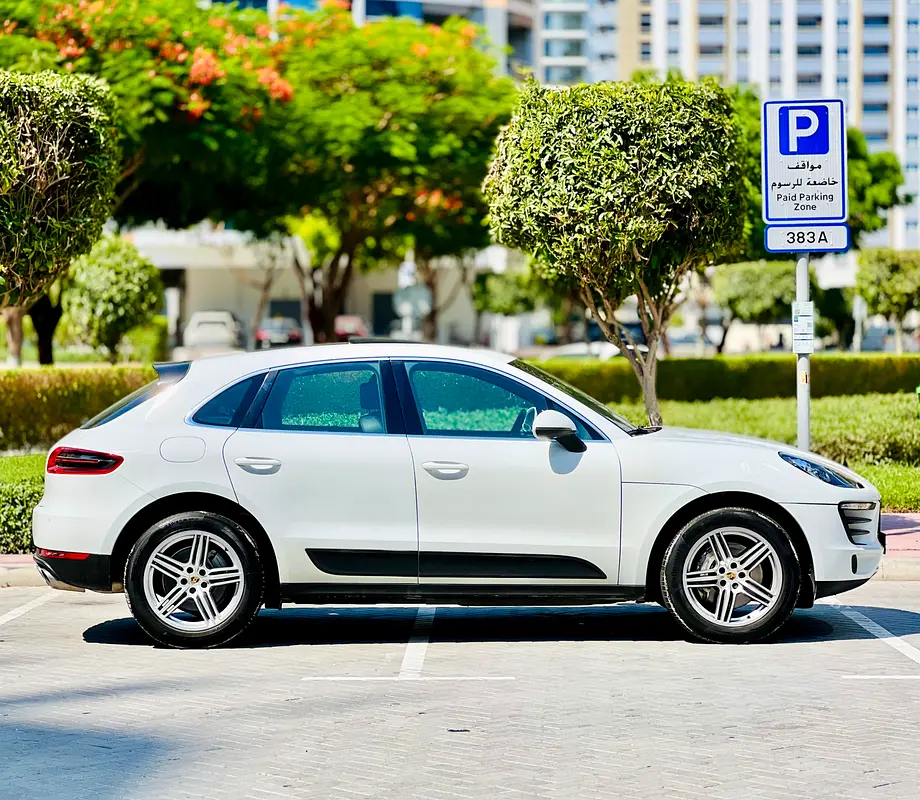 Porsche Macan S 2015 | GCC Specs | NO Accident Original Paint - Image 7