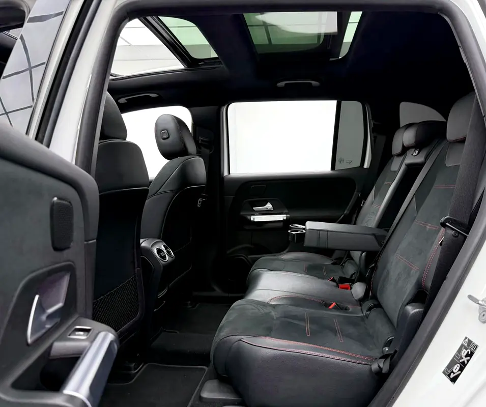 2023 Mercedes EQB 350, Agency Warranty Till 2028, Full Service History, Excellent Condition, GCC - Image 16