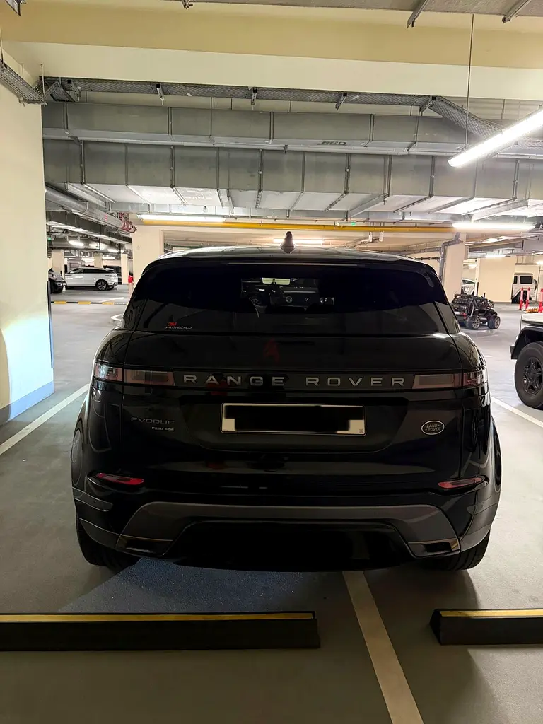 Pristine 2020 Land Rover Range Rover Evoque Dynamic HSE | GCC Specs - Image 4