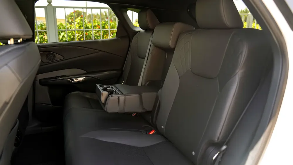 RX 350 PREMIUM | 2-YEAR WARRANTY + SERVICE INCLUDED | IN-HOUSE FINANCING | 0% DOWNPAYMENT (BANK) - Image 17