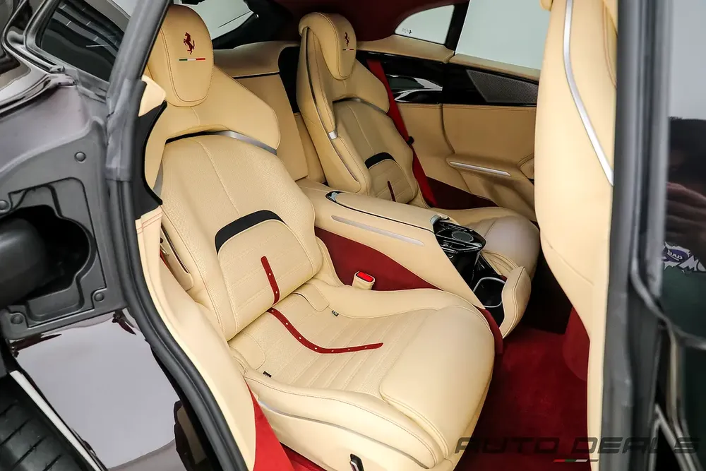 2024 Ferrari Purosangue | Extremely Low Mileage | Ultimate SUV | Best in Class | 6.5L V12 - Image 18