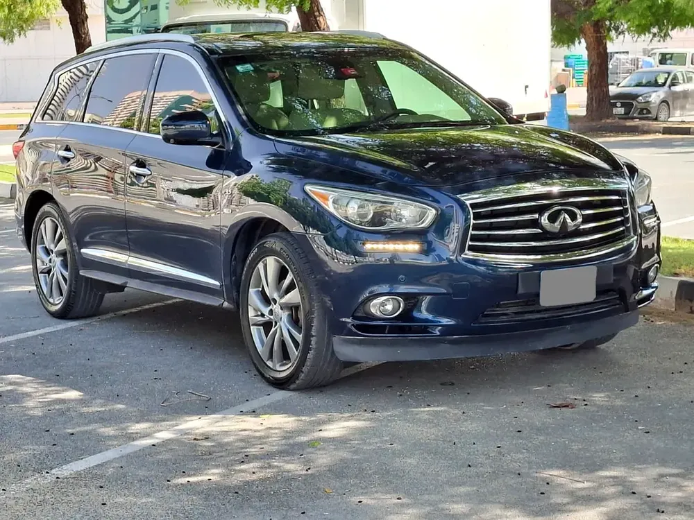 GCC INFINITY QX60 2015 7 SEATERS WITH RADAR AND PANORAMA - Image 4