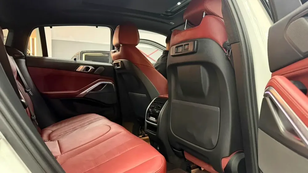 2021 GCC BMW X6 AGENCY WARRANTY AND SERVICE CONTRACT - Image 11