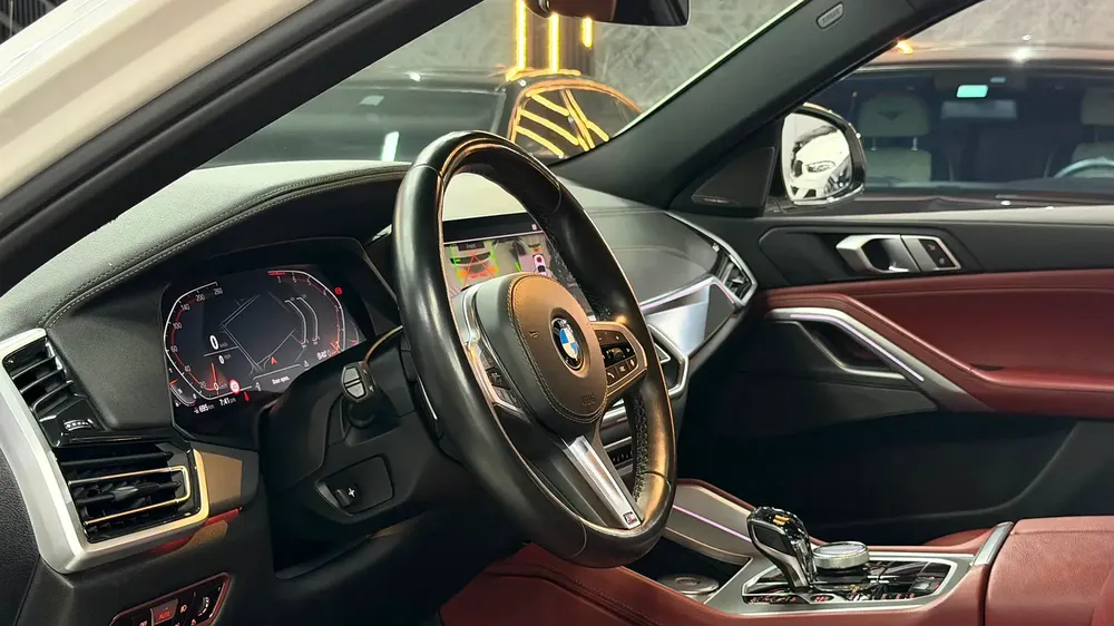 2021 GCC BMW X6 AGENCY WARRANTY AND SERVICE CONTRACT - Image 12