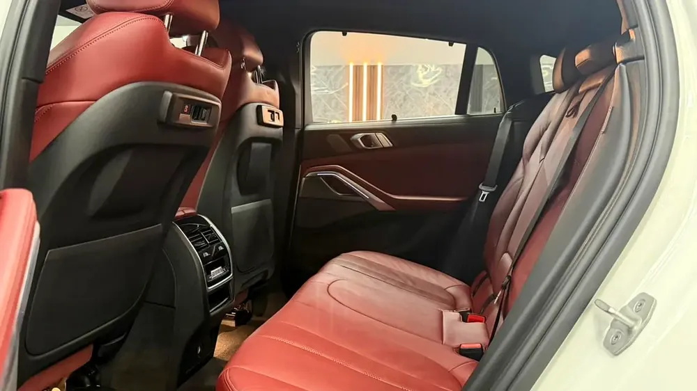 2021 GCC BMW X6 AGENCY WARRANTY AND SERVICE CONTRACT - Image 9