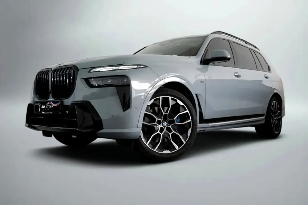 2026 BMW X7 40i xDrive M-Sport Pro / BMW Warranty and Service Contract - Image 6