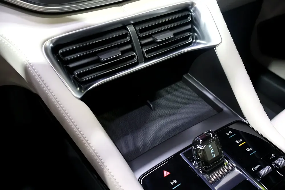 2025!! BYD Song Plus || Under Warranty || Local price - Image 11