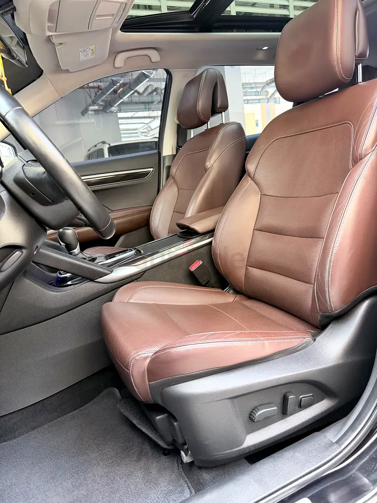 Renault Koleos LE 2018 | Top Option | GCC Specs | Low Mileage - Image 12