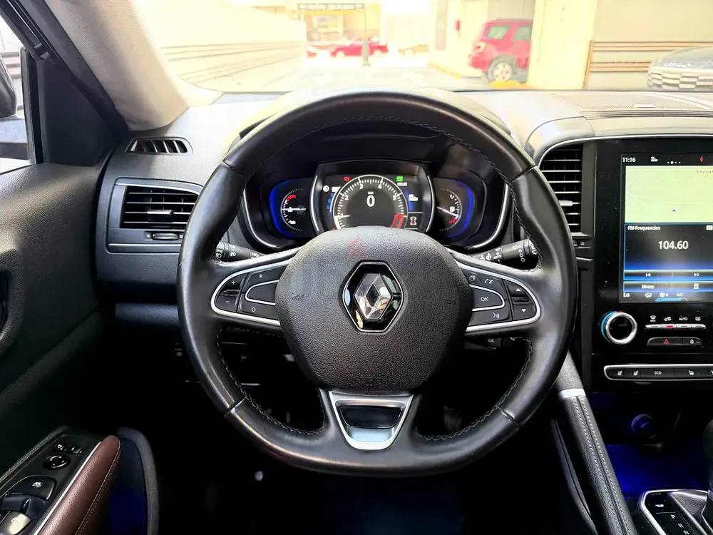 Renault Koleos LE 2018 | Top Option | GCC Specs | Low Mileage - Image 14