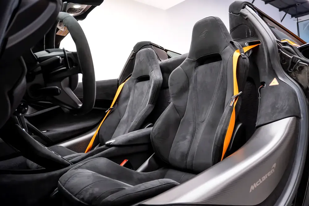 GCC SPECS AL NABOODAH WARRANTY + SERVICE CONTRACT - 2024 MCLAREN 750S SPIDER + CARBON PACKAGE - Image 14