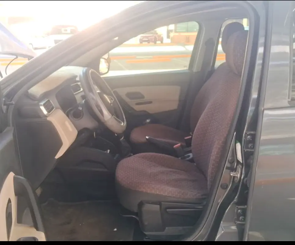 Renault Duster PE 2022 GCC Specs - Excellent Condition - Image 5