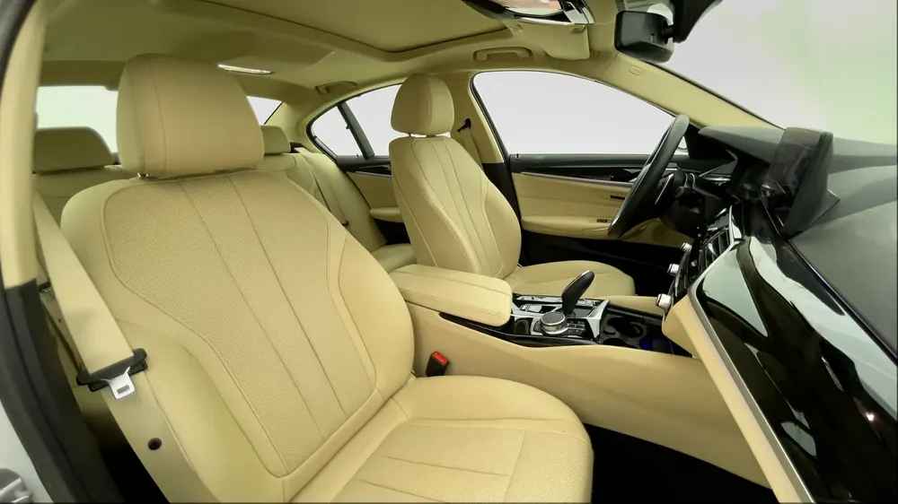 AED 2,021/month | 0 Downpayment | Free 1 Year Warranty | 30 Day Return | BMW 520I 2023 - Image 6