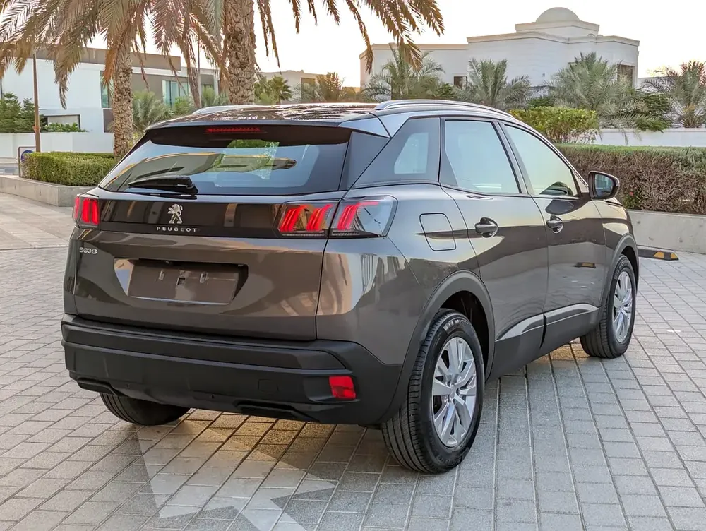 PEUGEOT 3008 ACTIVE 2022 GCC 1.6L ORIGINAL PAINT ACCIDENT FREE IN EXCELLENT CONDITION - Image 12