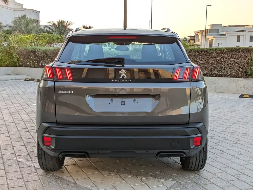 PEUGEOT 3008 ACTIVE 2022 GCC 1.6L ORIGINAL PAINT ACCIDENT FREE IN EXCELLENT CONDITION - Image 16
